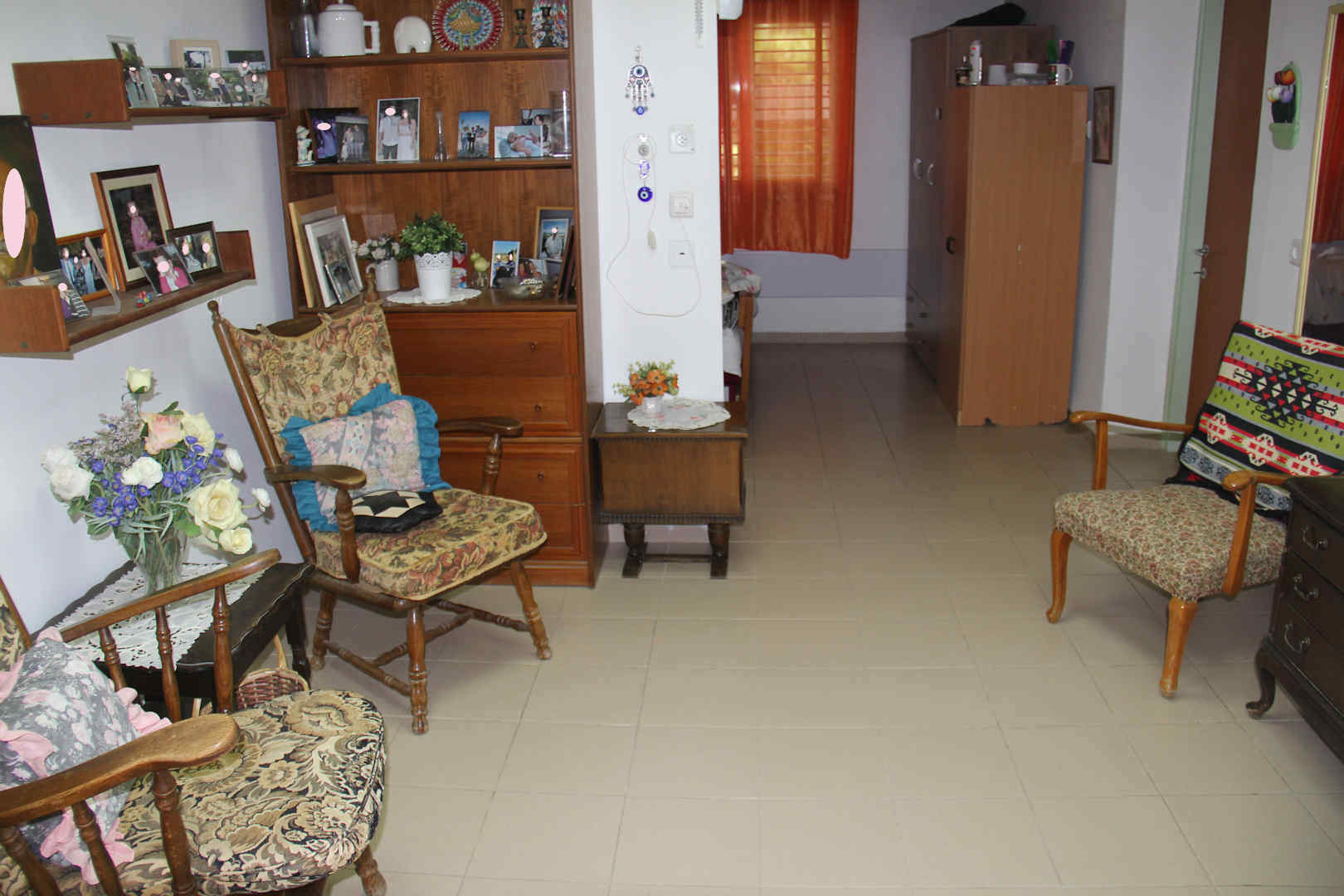 
						בית עיינות – בית אבות בקיבוץ רמת דוד חדר					